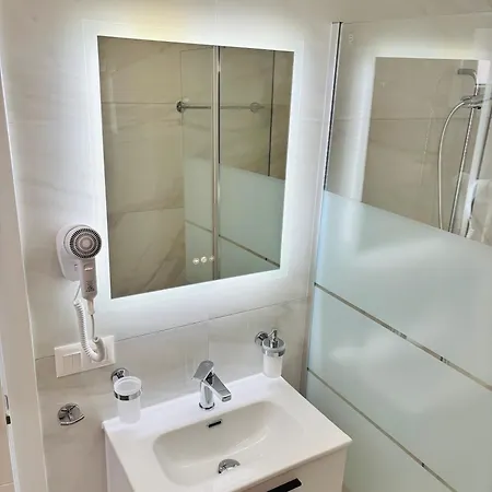 Blue Ocean Costa Adeje 506 Apartment *